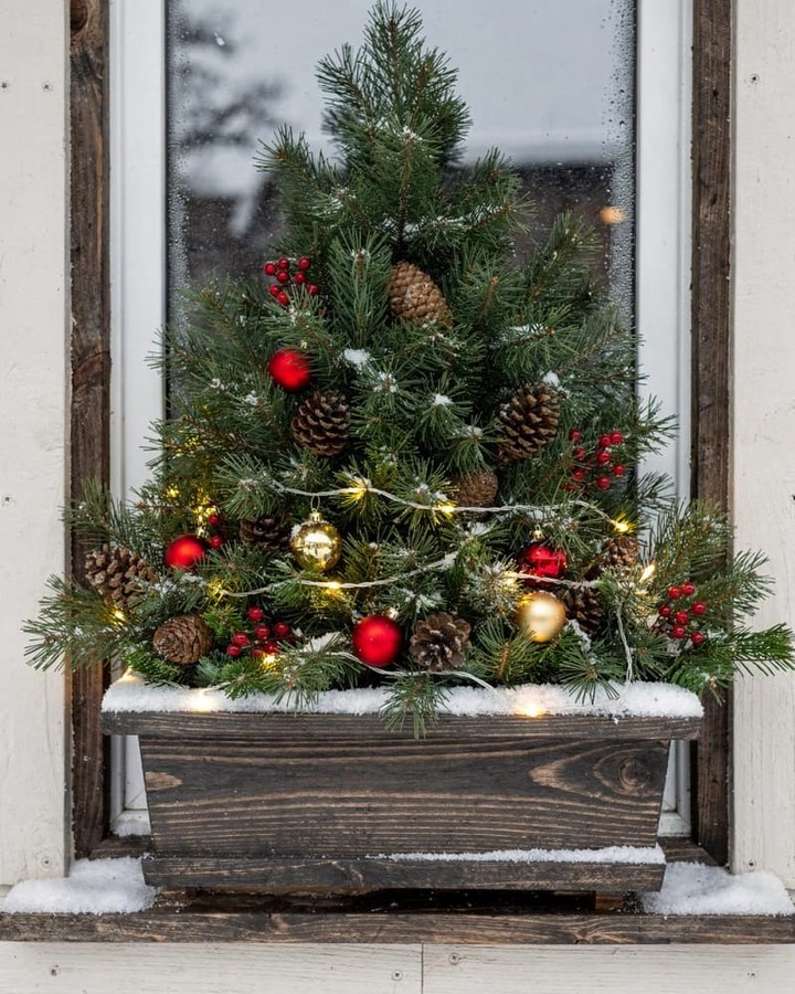 23 Magical Christmas Decor Ideas for a Whimsical Holiday Home