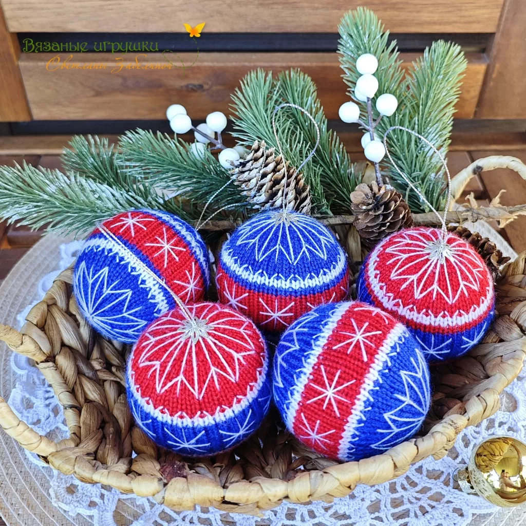 30 Beautiful Christmas Tree Balls for an Enchanting Holiday Home