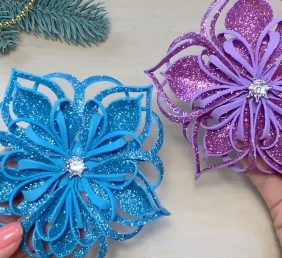 32 Christmas Snowflake Decor Ideas to Make Your Home Feel Magical