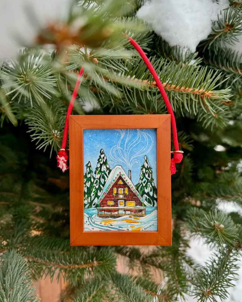 30 Unique Christmas Tree Ornaments to Make Your Tree Stand Out