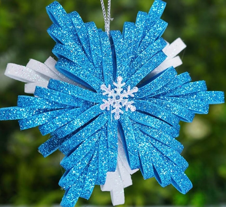 32 Christmas Snowflake Decor Ideas to Make Your Home Feel Magical