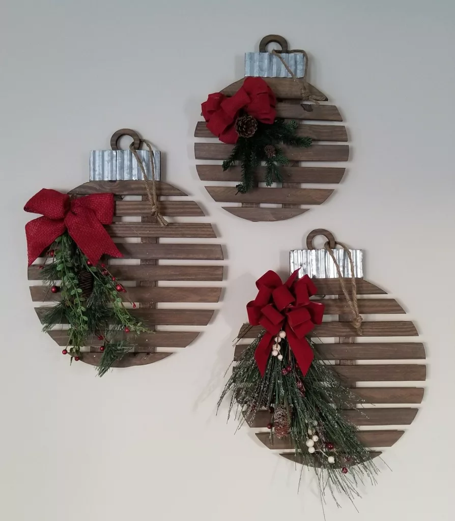 23 Creative DIY Christmas Decorations to Make Your Home Feel Magical