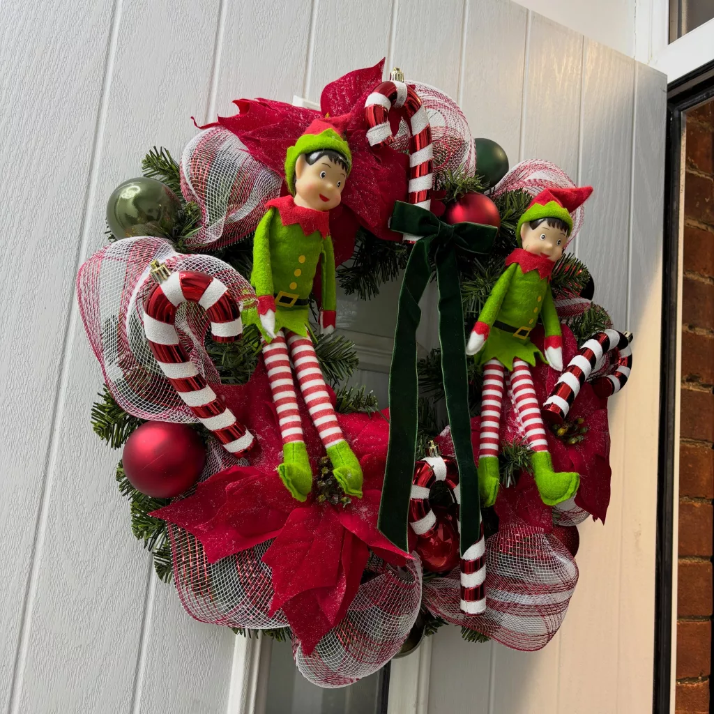30 Enchanting Christmas Decorations with Beloved Fairytale Characters