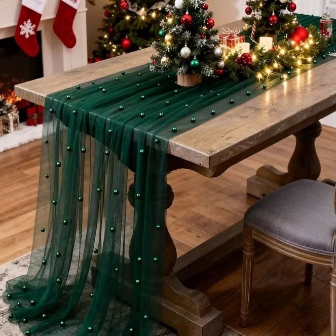 30 Christmas Table Decor Ideas for a Beautiful Holiday Dinner