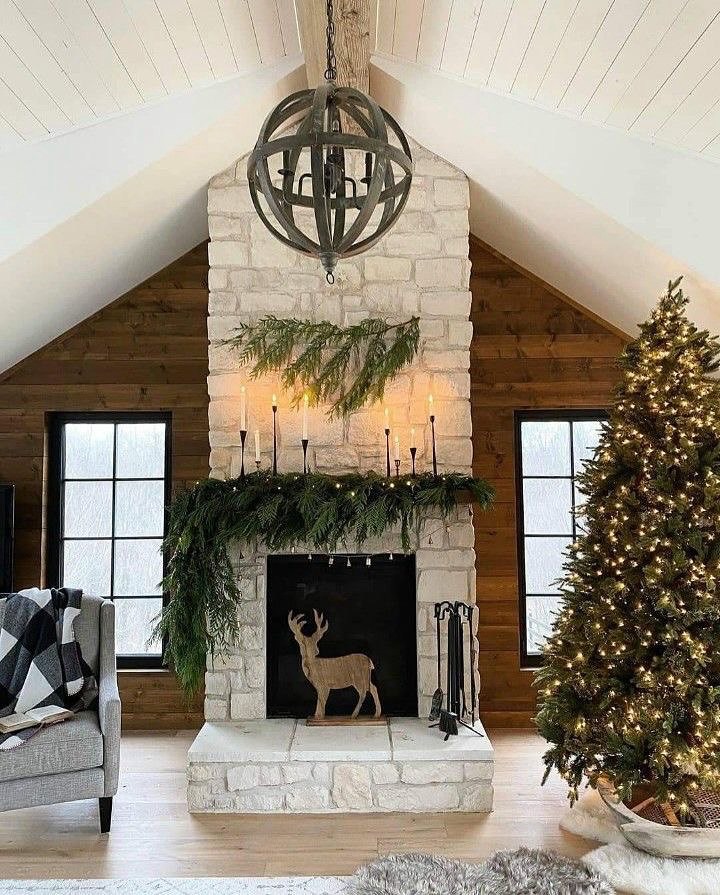 26 Beautiful Christmas Mantel Decorating Ideas for a Cozy Holiday Home