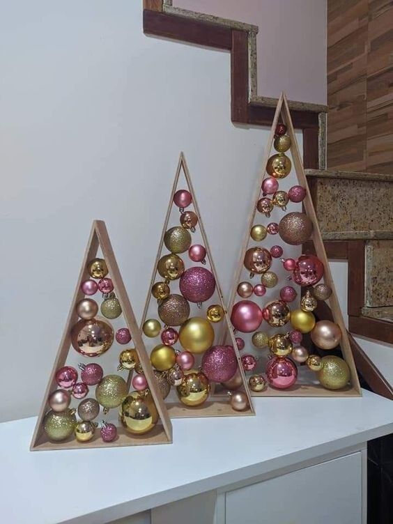 26 Easy DIY Christmas Home Decorations to Make in 2026
