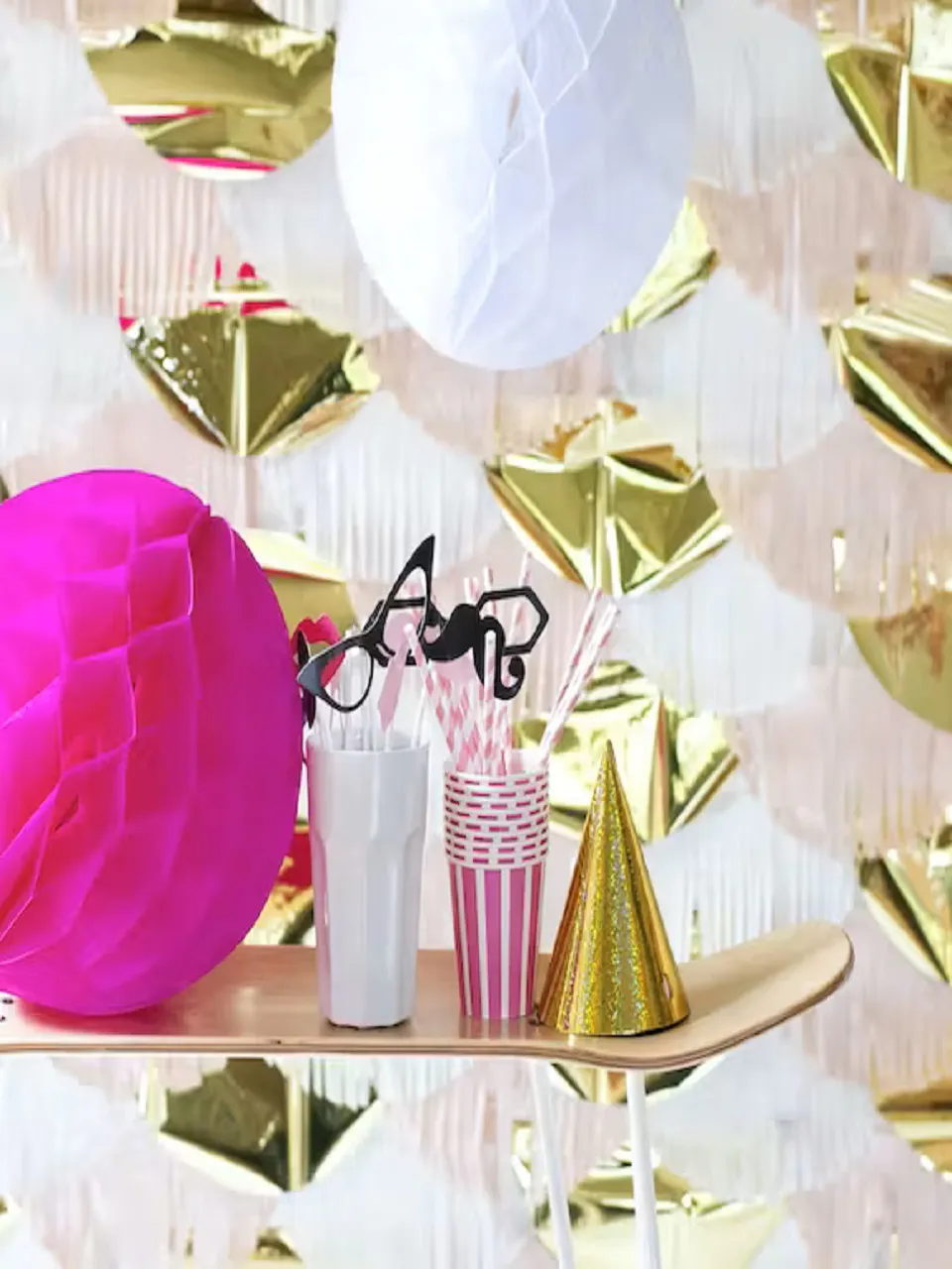 DIY Gold and White Paper Fan Wall — New Years Eve Backdrop