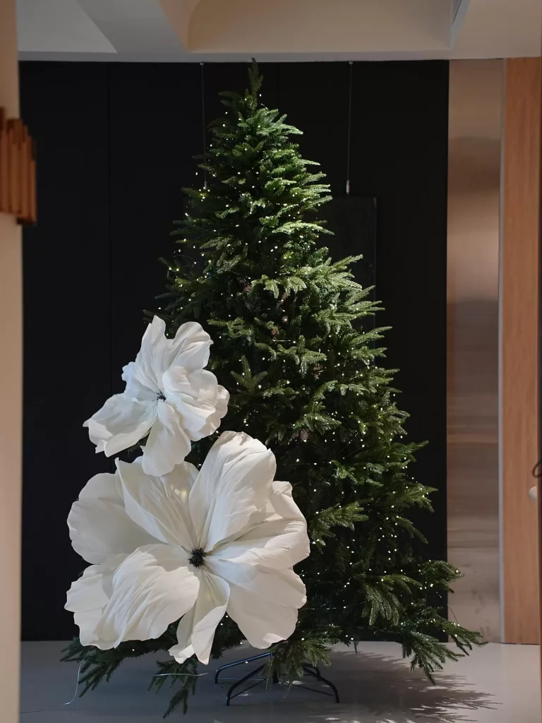 27 Beautiful White Christmas Decorating Ideas for a Cozy and Timeless Holiday Look