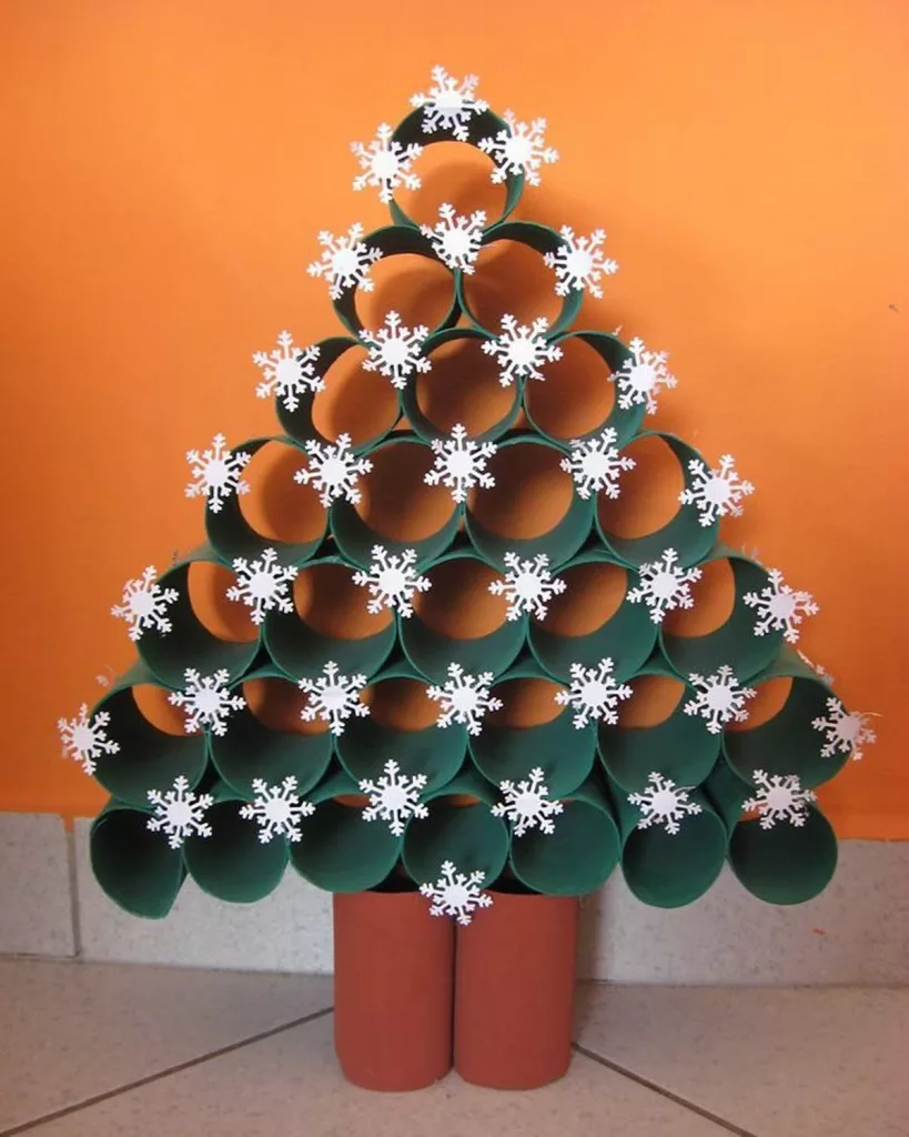 25 Easy Christmas Decorating Ideas to Make Your Home Feel Cozy