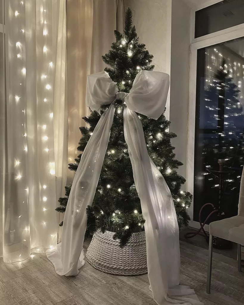 28 Christmas Bow Decorating Ideas for an Elegant and Festive Home