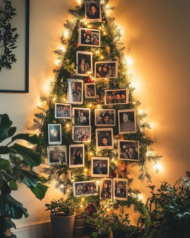 22 Beautiful Christmas Wall Decorations to Inspire Holiday Magic